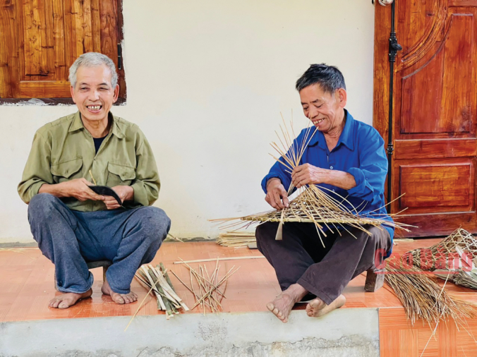 121272_121248_nghe_dan_lat_o_xa_tu_do_quang_hoa_20073019_06414820