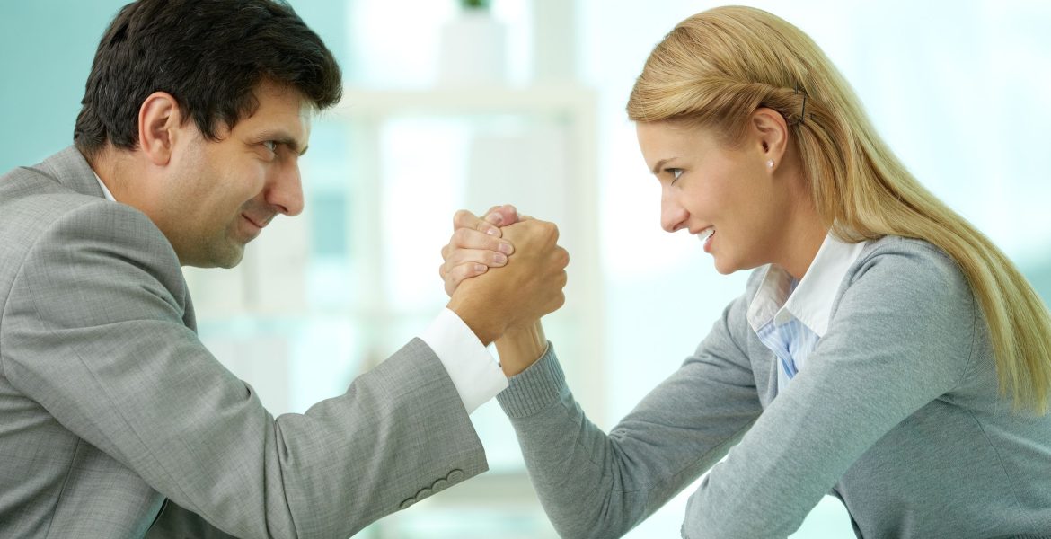 Lợi và hại khi duy trì tính cạnh tranh tại nơi làm việc | Cẩm nang tuyển  dụng